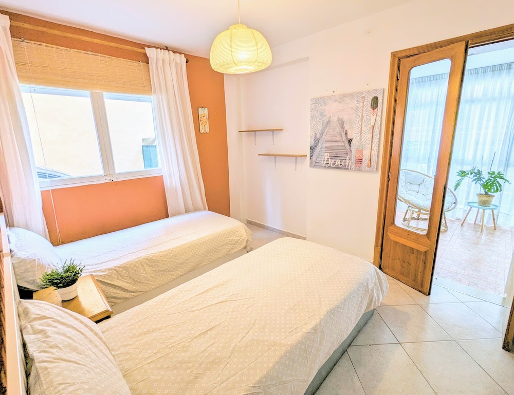 Terracota Shared Room