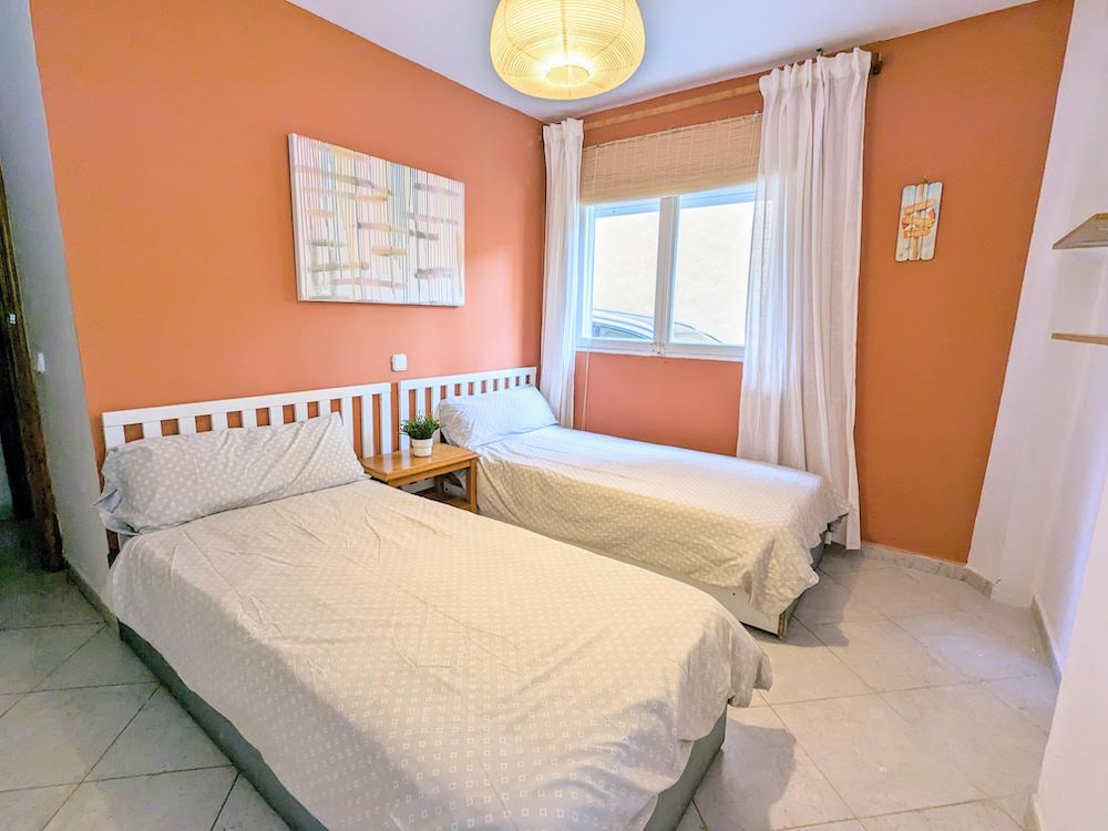 The same Deluxe Room configured as two single beds